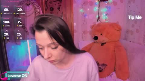 Snapshot of lilly_black888 chatting on 02-10-25, 12:52 Lilly online show from 02-10-25, 12:52