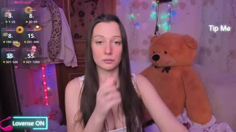 Snapshot of lilly_black888 chatting on 02-26-25, 07:05 Lilly online show from 02-26-25, 07:05