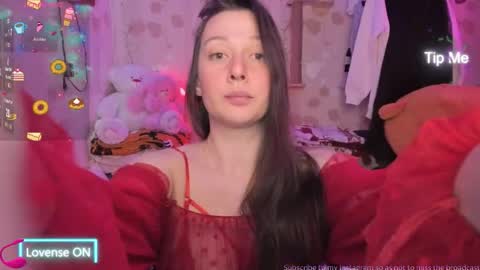 Snapshot of lilly_black888 chatting on 10-12-25, 07:13 Lilly online show from 10-12-25, 07:13