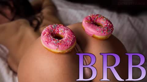 Snapshot of lilly_black888 chatting on 10-22-25, 07:08 Lilly online show from 10-22-25, 07:08