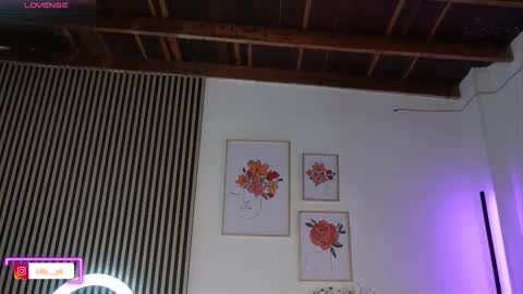 Sofia online show from 03-01-26, 01:24