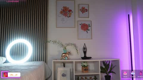 Sofia online show from 03-31-26, 01:22