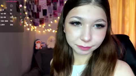 Snapshot of lilly_lilithh chatting on 06-28-26, 03:12 Lilith online show from 06-28-26, 03:12
