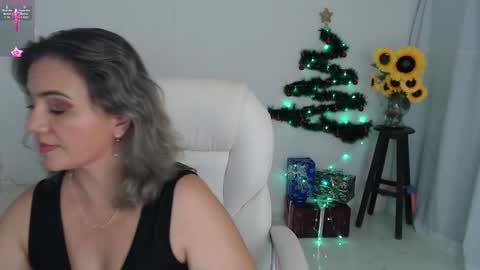 Lilly online show from 12-15-25, 03:05