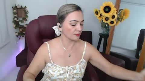Lilly online show from 06-22-26, 03:42