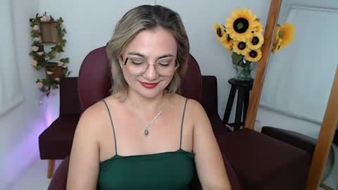 Lilly online show from 06-30-26, 03:13
