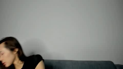 lilly online show from 02-21-26, 04:02