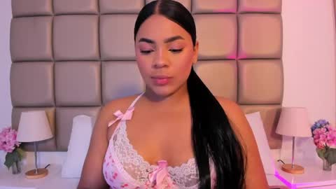 Lilly  online show from 04-20-26, 02:47