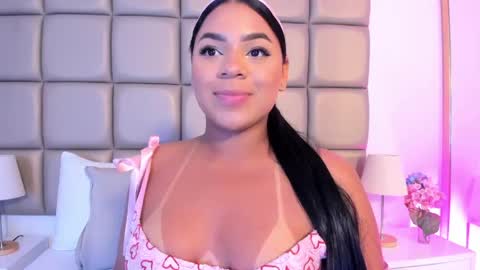 Lilly  online show from 04-22-26, 02:36