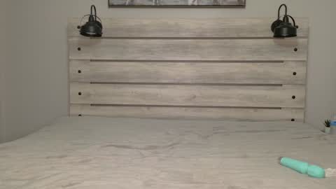 Snapshot of lillybabyxo chatting on 02-04-25, 10:45 Lilly Baby Xo online show from 02-04-25, 10:45