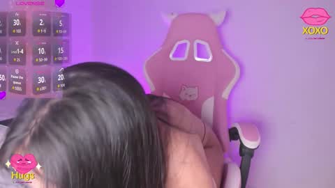 Snapshot of lillypalmer chatting on 02-02-26, 01:21 Lilly online show from 02-02-26, 01:21