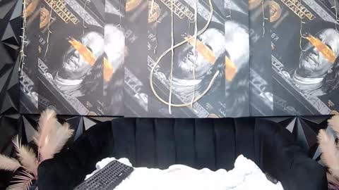 lilmissbaddiexxx online show from 11-28-25, 05:21