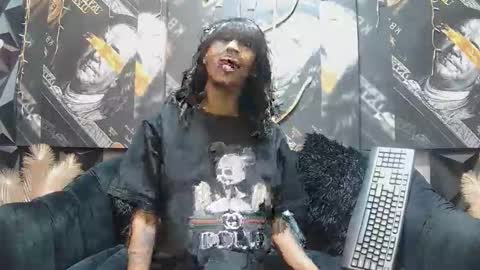 lilmissbaddiexxx online show from 06-02-26, 07:16