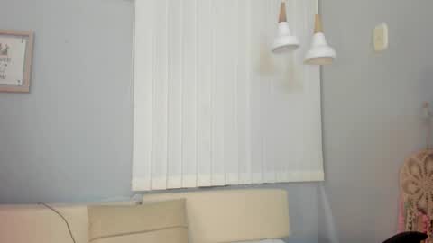 Snapshot of lilo_rose chatting on 02-01-26, 01:31 Lilo online show from 02-01-26, 01:31