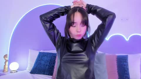 Snapshot of lilou_albrecht chatting on 01-13-25, 11:41 Lilou online show from 01-13-25, 11:41