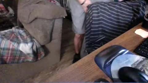 lilpackage69 online show from 12-27-24, 02:25