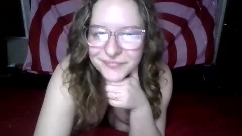 Snapshot of lilpies chatting on 02-17-25, 04:20 LilPies online show from 02-17-25, 04:20