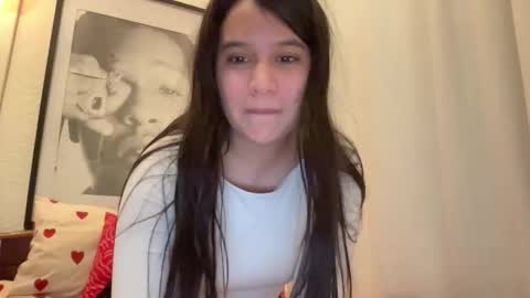 lilprincessxoxo_ online show from 09-22-25, 04:47