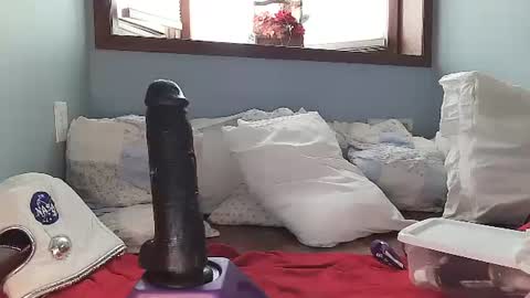 Snapshot of lilrosiedoll chatting on 12-11-24, 05:26 Lilrosiedoll online show from 12-11-24, 05:26