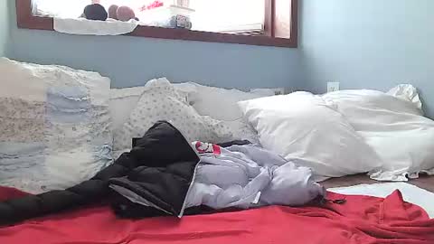 Snapshot of lilrosiedoll chatting on 02-20-25, 05:29 Lilrosiedoll online show from 02-20-25, 05:29