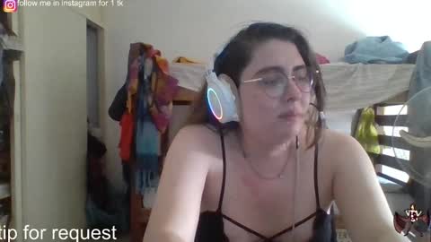 lilsuccubusvicky online show from 01-20-25, 06:10