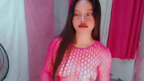 Lilsweet marie online show from 11-11-25, 10:10