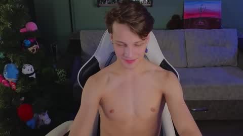 Snapshot of lilteddyboy chatting on 01-13-26, 11:37 lilteddyboy online show from 01-13-26, 11:37