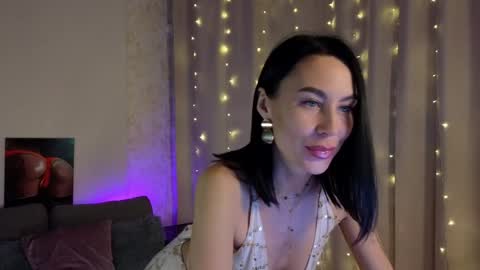 Snapshot of lilu5107 chatting on 01-25-25, 07:07 Lilu online show from 01-25-25, 07:07