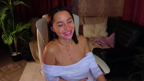 Lilu online show from 11-06-25, 04:13