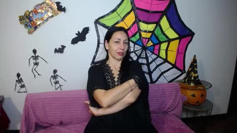 Snapshot of lilugrants chatting on 10-21-25, 06:30 lilugrants online show from 10-21-25, 06:30