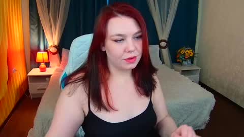 Snapshot of lilumytrend chatting on 03-08-25, 12:20 Lilu online show from 03-08-25, 12:20