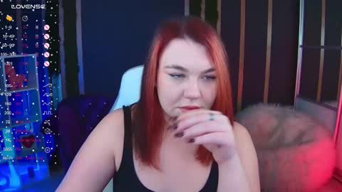 Snapshot of lilumytrend chatting on 11-11-25, 12:05 Lilu online show from 11-11-25, 12:05