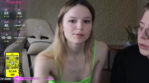 Snapshot of lily_and_jake chatting on 03-08-25, 08:00 lily_and_jake online show from 03-08-25, 08:00