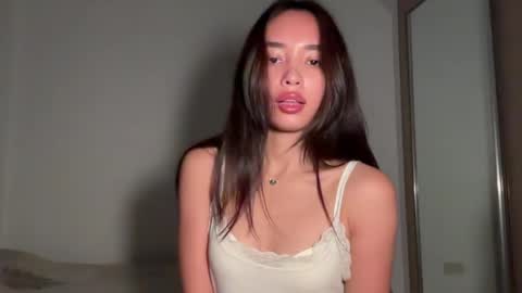 Snapshot of lily_bunnyy chatting on 06-07-26, 07:17 Lily online show from 06-07-26, 07:17