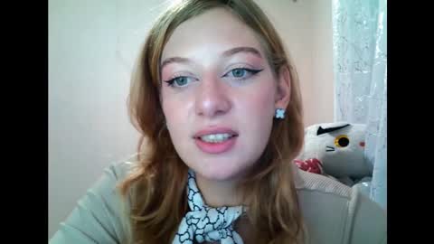 Snapshot of lily_ember chatting on 09-17-25, 03:57 lily_ember online show from 09-17-25, 03:57