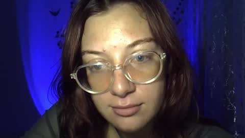 Snapshot of lily_ember chatting on 10-25-25, 08:14 lily_ember online show from 10-25-25, 08:14