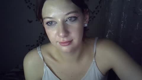 Snapshot of lily_ember chatting on 11-01-25, 05:59 lily_ember online show from 11-01-25, 05:59