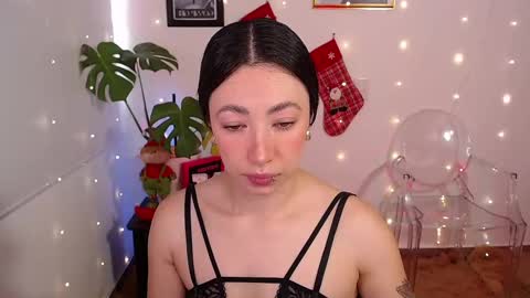 Snapshot of lily_evans_ chatting on 12-07-24, 10:06 just lily online show from 12-07-24, 10:06