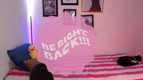 Snapshot of lily_evans_ chatting on 01-24-25, 08:22 just lily online show from 01-24-25, 08:22