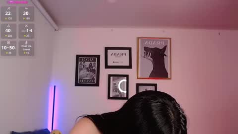 Snapshot of lily_evans_ chatting on 01-29-25, 02:09 just lily online show from 01-29-25, 02:09