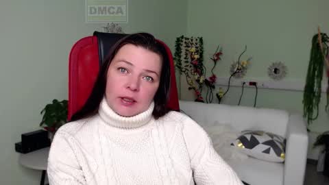 Lily online show from 10-29-25, 02:58