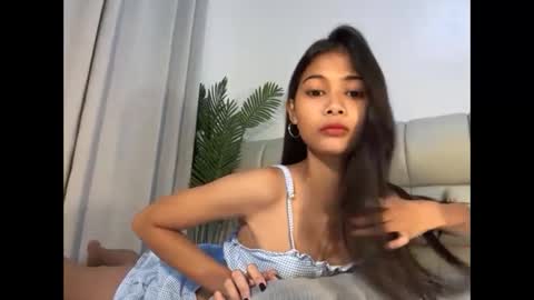 Snapshot of lily_kaye chatting on 06-05-26, 08:31 rika online show from 06-05-26, 08:31