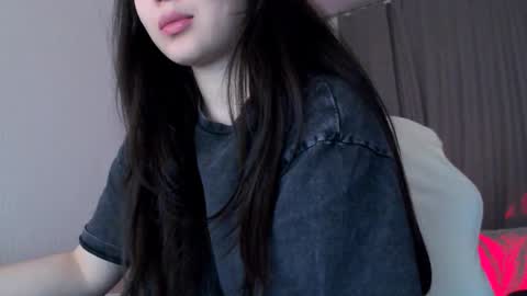 Lily Litle online show from 03-05-26, 09:11