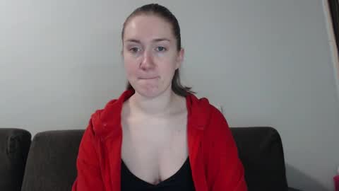 lily_love_x online show from 12-18-24, 01:37
