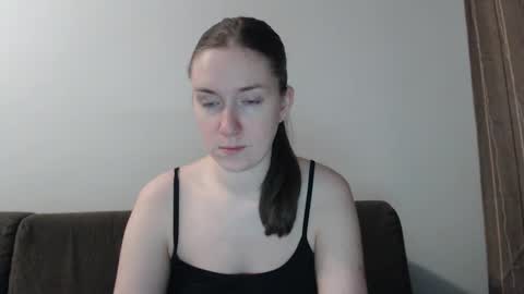 lily_love_x online show from 02-16-25, 12:08