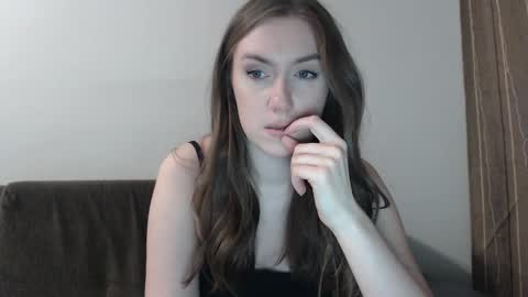 lily_love_x online show from 02-17-25, 01:15