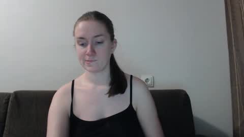lily_love_x online show from 02-20-25, 11:54