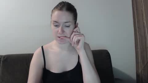 lily_love_x online show from 03-04-25, 02:17