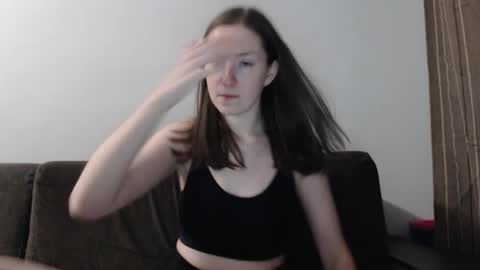 lily_love_x online show from 01-17-26, 09:40