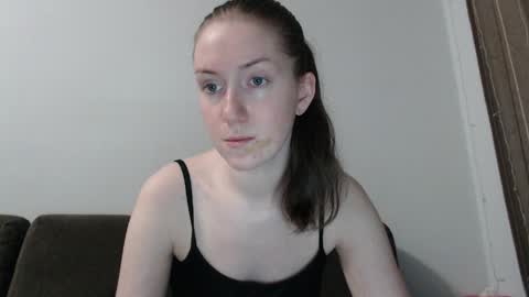 lily_love_x online show from 04-10-26, 03:01